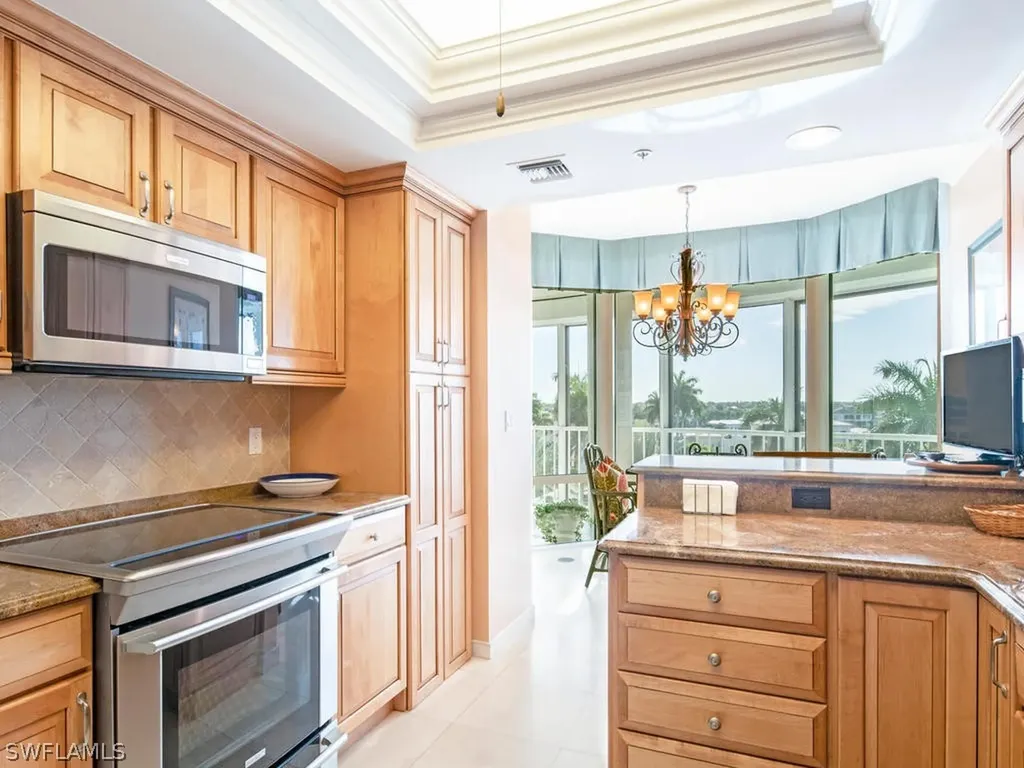 3971 Gulf Shore Boulevard N. Naples FL 34103
