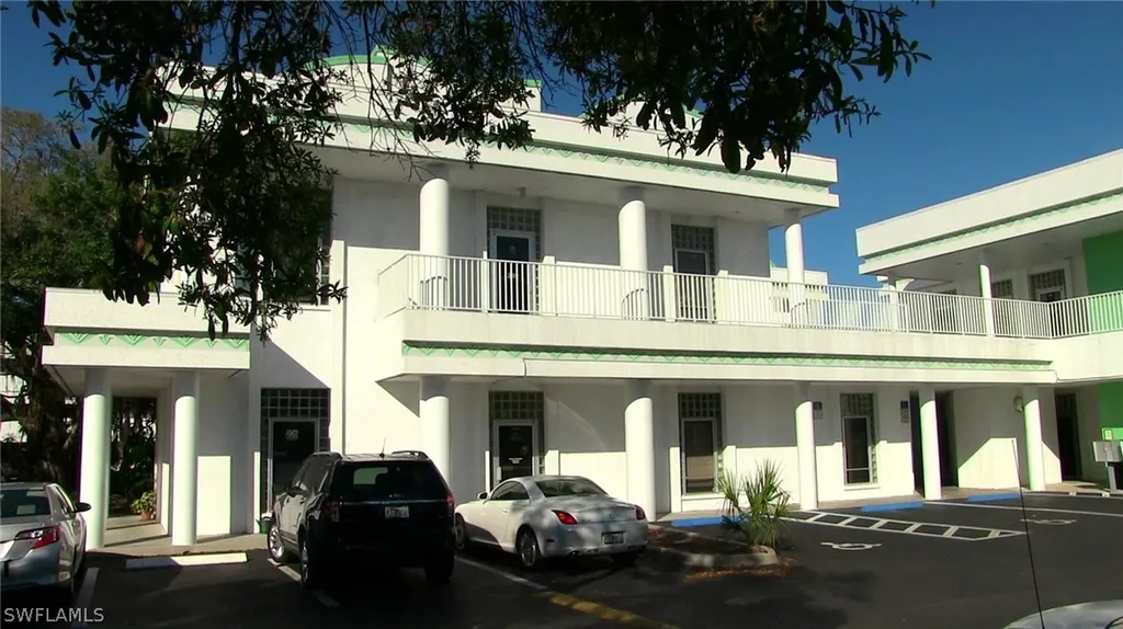 4531 Deleon Street Fort Myers FL 33907