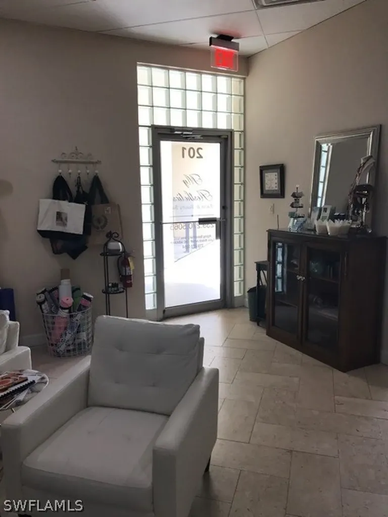 4531 Deleon Street Fort Myers FL 33907