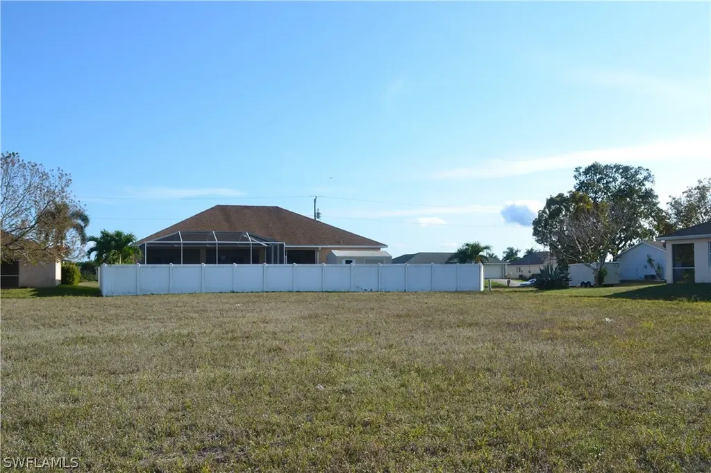 1718 NW 18th Terrace Cape Coral FL 33993
