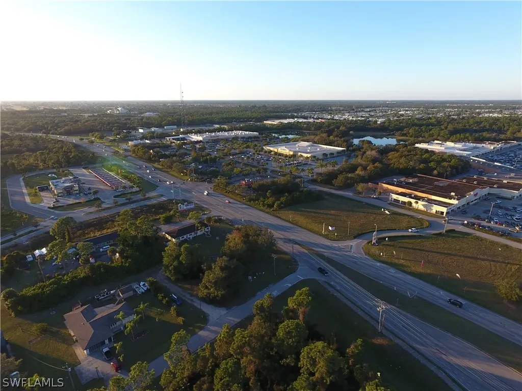 90/92 Herron Road North Fort Myers FL 33903