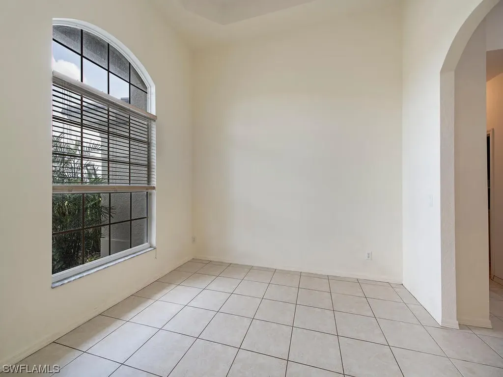 1480 Peach Place Naples FL 34117