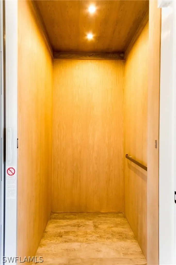 2411 Blue Crab Court Sanibel FL 33957