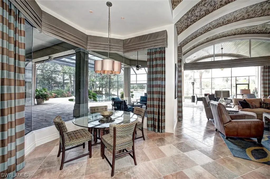 11515 Peregrine Court Naples FL 34120