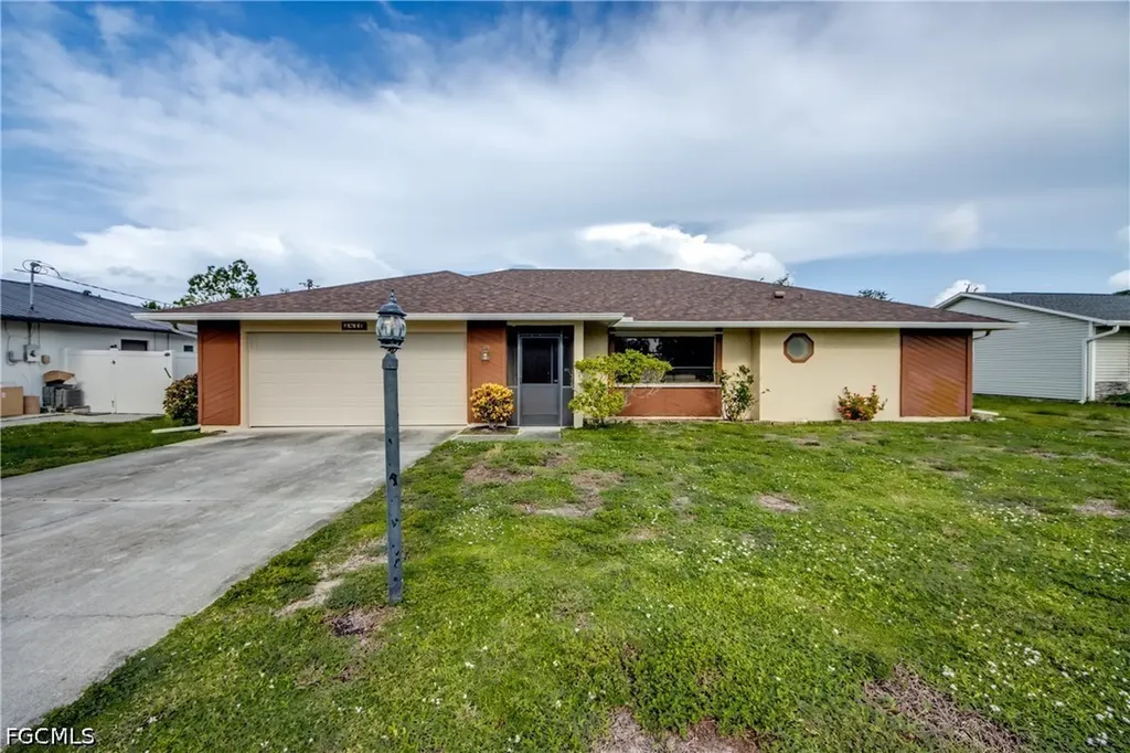 3810 SW 7th Avenue Cape Coral FL 33914