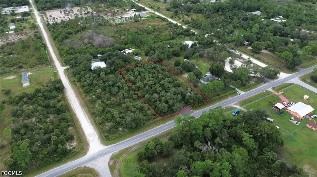 184 Hunting Club Avenue Clewiston FL 33440