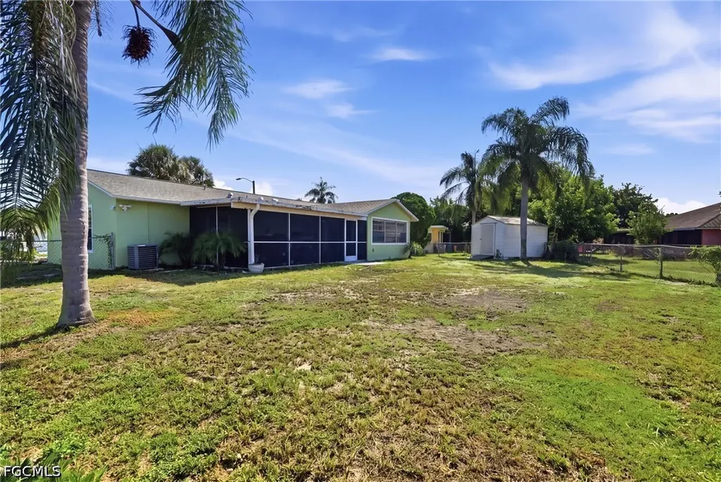 19368 Coraltree Court Lehigh Acres FL 33936
