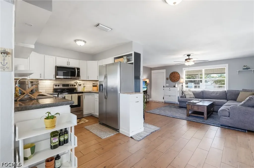 19368 Coraltree Court Lehigh Acres FL 33936