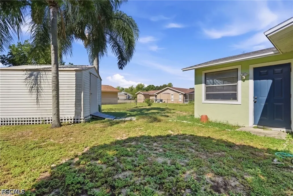 19368 Coraltree Court Lehigh Acres FL 33936