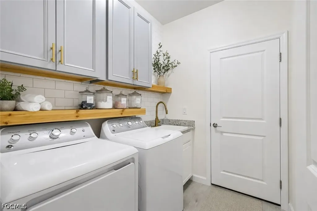 11591 Canopy Loop Fort Myers FL 33913