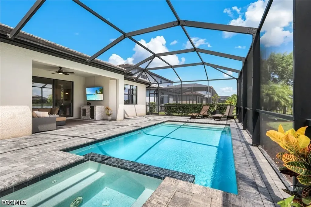 11591 Canopy Loop Fort Myers FL 33913