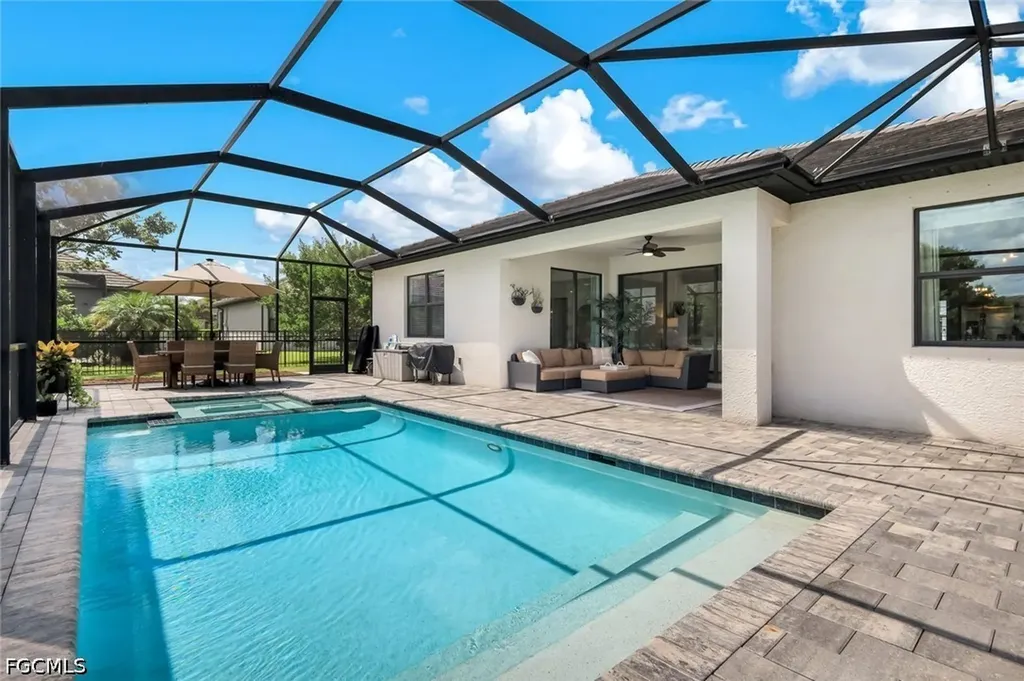 11591 Canopy Loop Fort Myers FL 33913