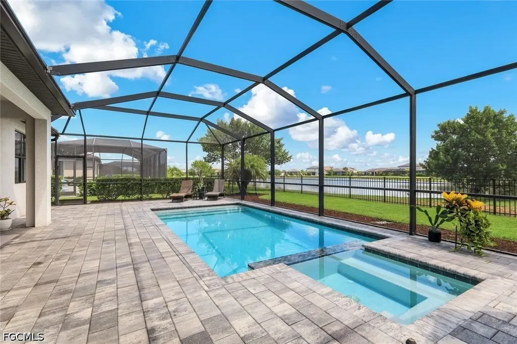 11591 Canopy Loop Fort Myers FL 33913