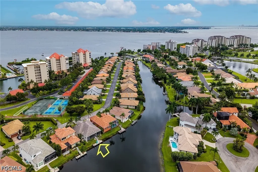14610 Laguna Drive Fort Myers FL 33908