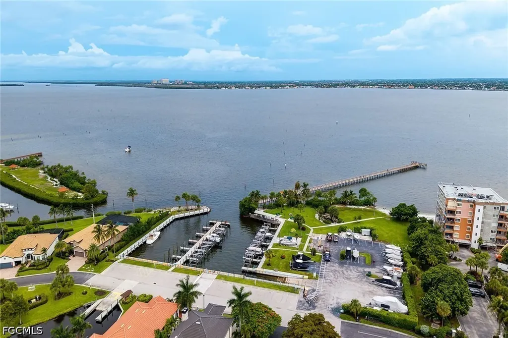 14610 Laguna Drive Fort Myers FL 33908