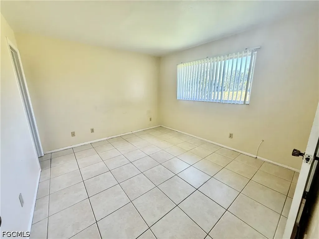 516 Parkside Street Lehigh Acres FL 33936