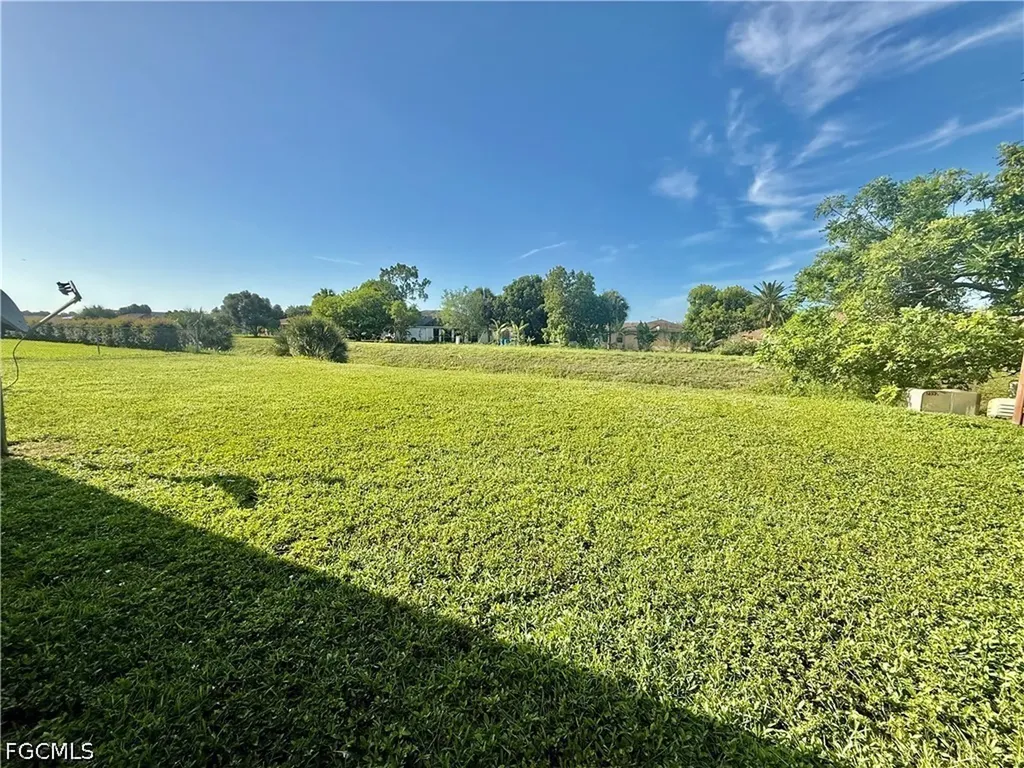 516 Parkside Street Lehigh Acres FL 33936