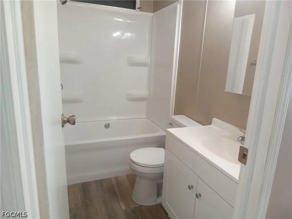 4999 Gulfgate Lane St. James City FL 33956