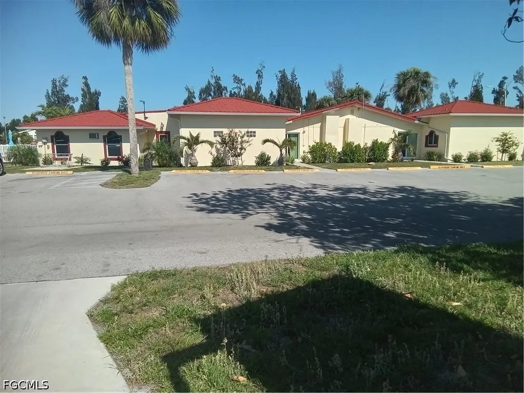 4999 Gulfgate Lane St. James City FL 33956