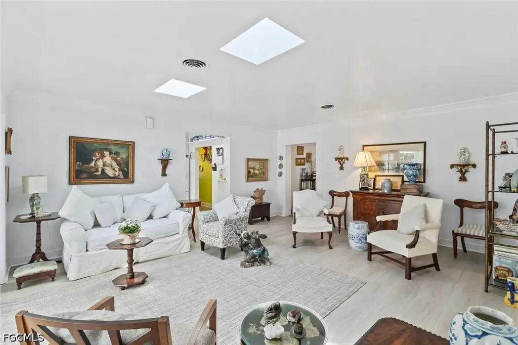 1348 Alcazar Avenue Fort Myers FL 33901