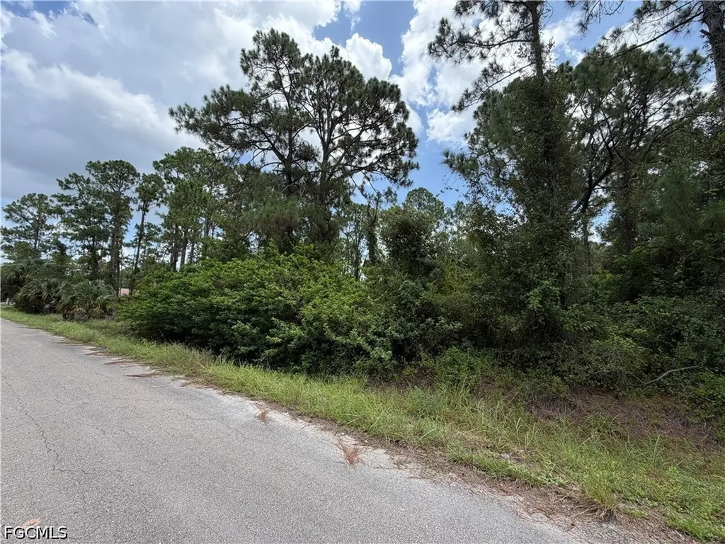 1504 Dixie Avenue Lehigh Acres FL 33972