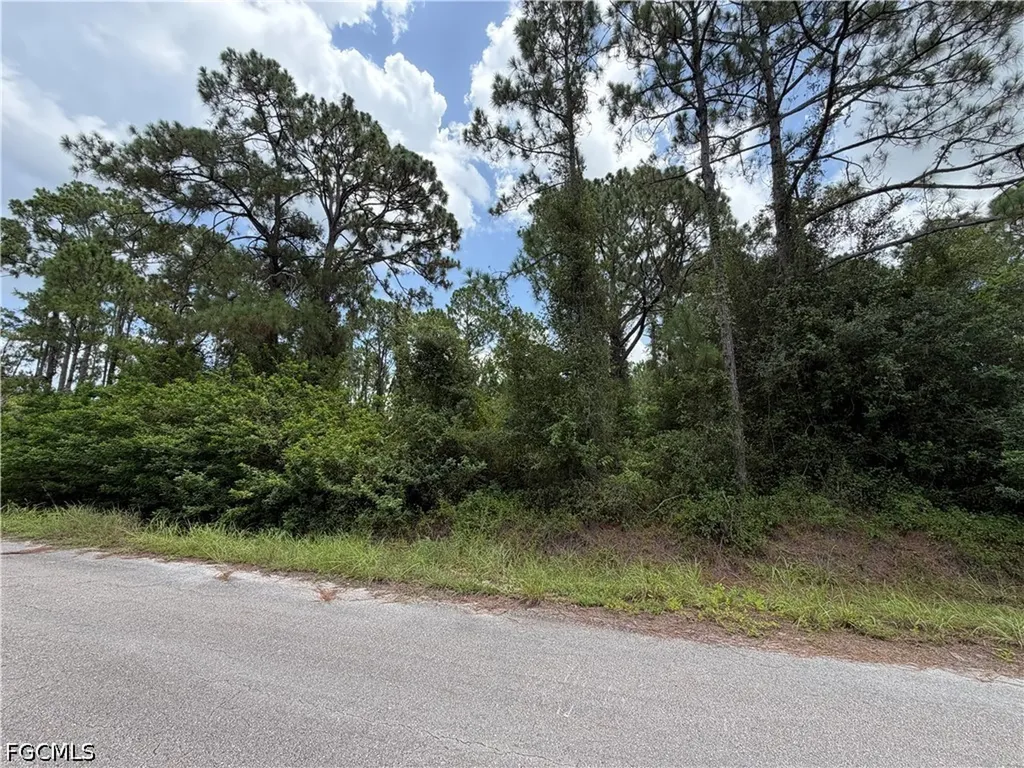 1504 Dixie Avenue Lehigh Acres FL 33972