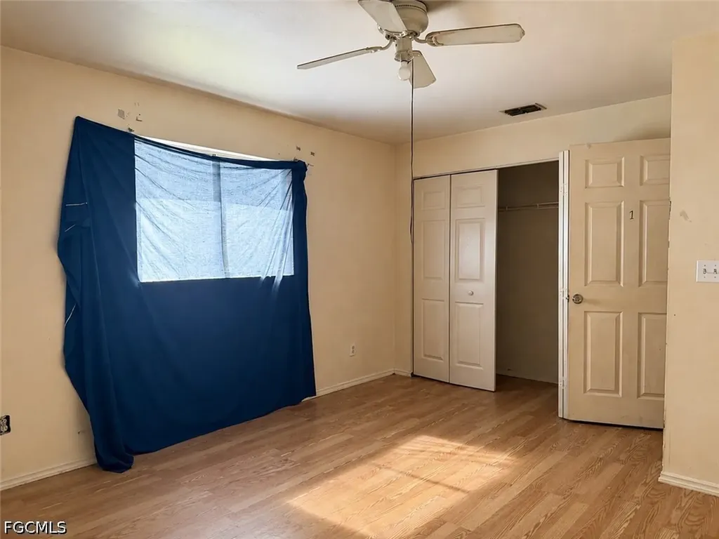 406 San Diego Street North Fort Myers FL 33903