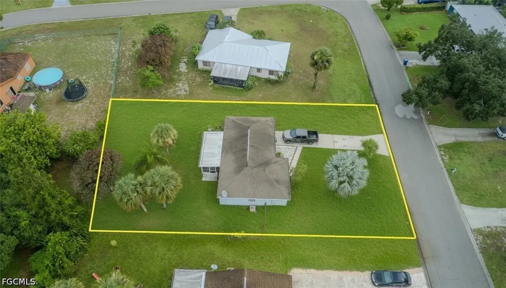 4016 E Sunflower Circle Labelle FL 33935
