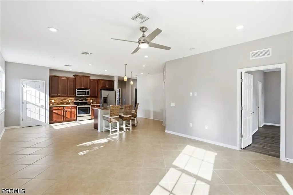 18261 Creekside Preserve Loop Fort Myers FL 33908