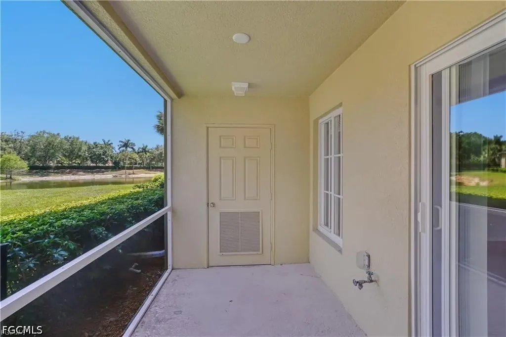 9445 Ivy Brook Run Fort Myers FL 33913