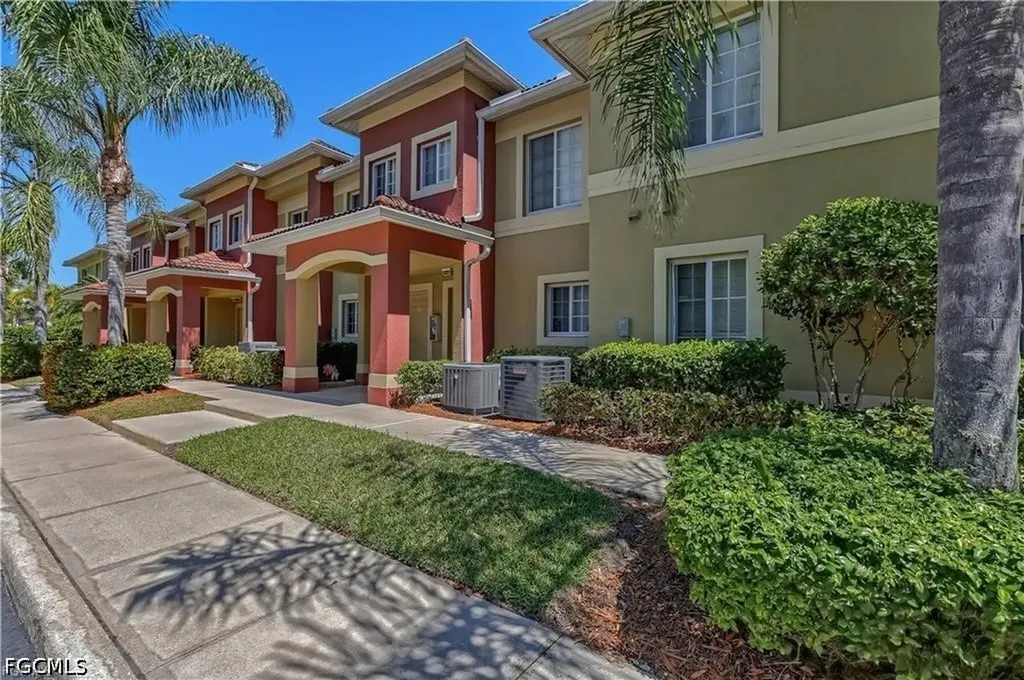 9445 Ivy Brook Run Fort Myers FL 33913