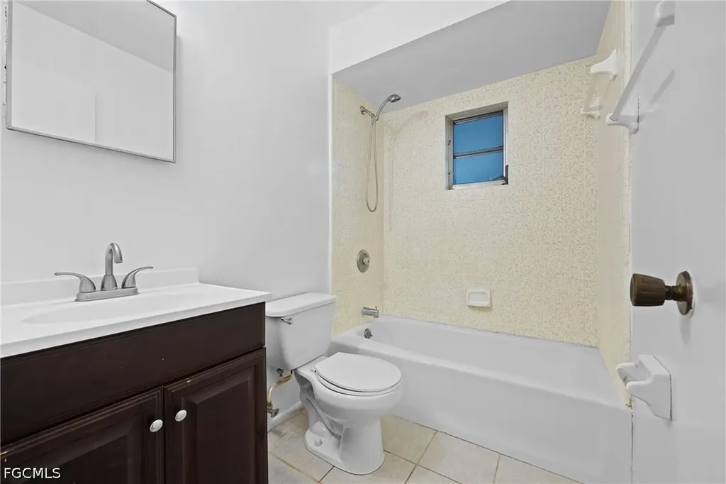8121 Winged Foot Drive Fort Myers FL 33967