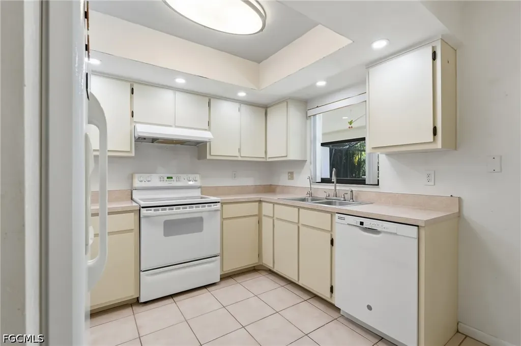 2604 E 6th Street Lehigh Acres FL 33936