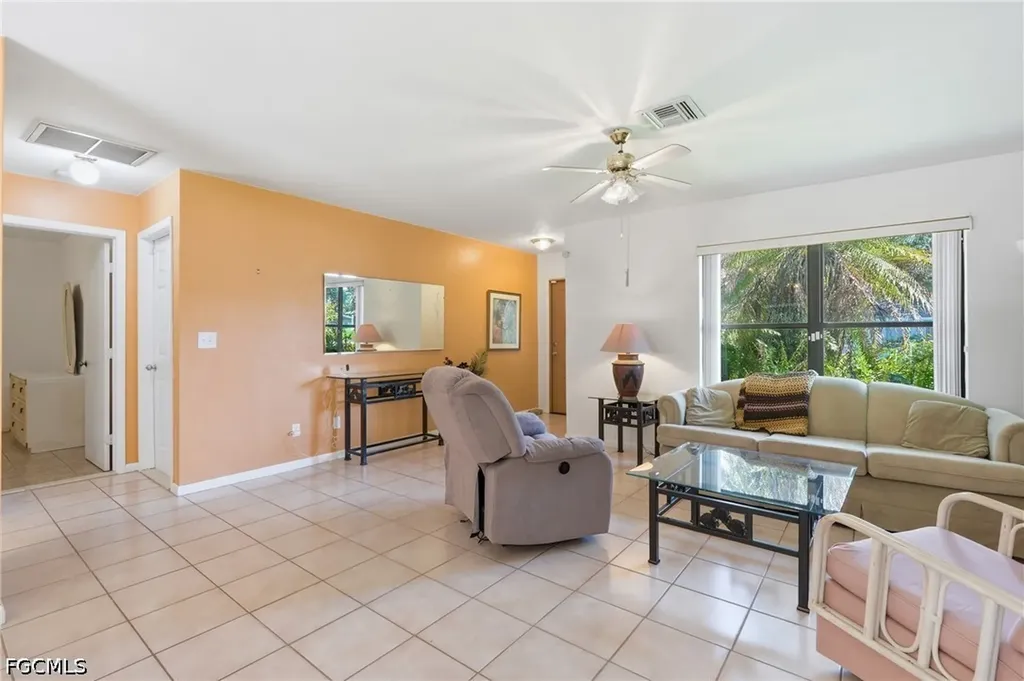 2604 E 6th Street Lehigh Acres FL 33936