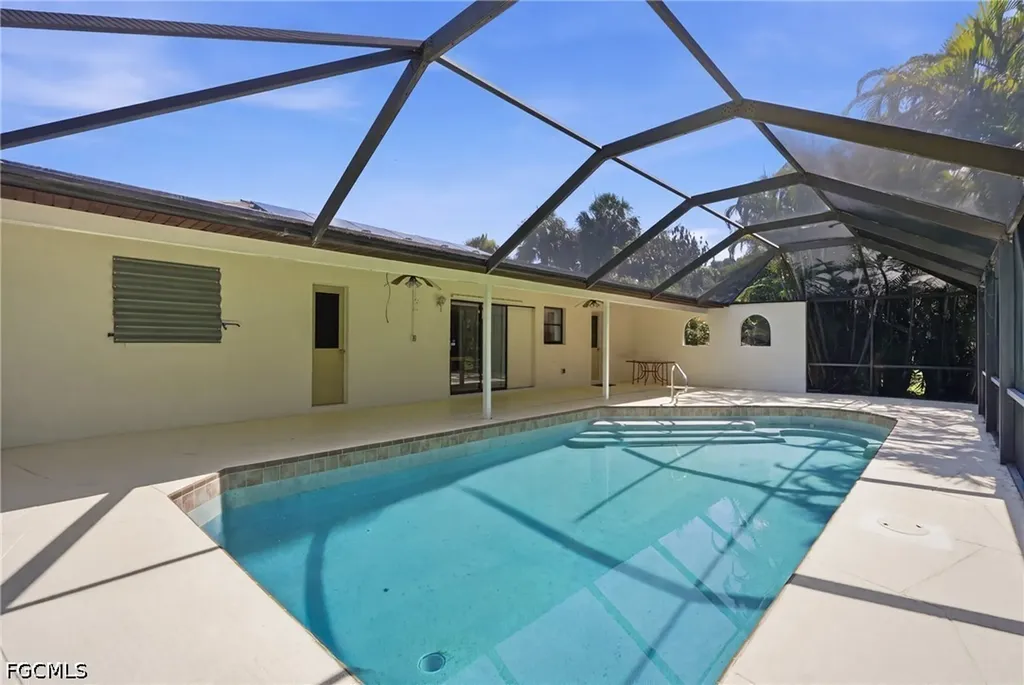 2604 E 6th Street Lehigh Acres FL 33936