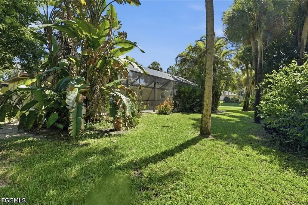 2604 E 6th Street Lehigh Acres FL 33936