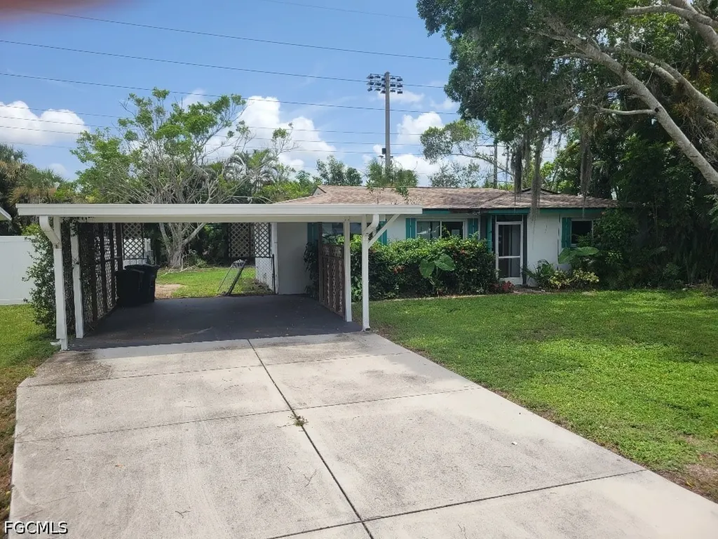 6683 E Tropicana Drive Fort Myers FL 33919