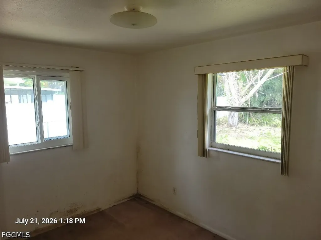 6683 E Tropicana Drive Fort Myers FL 33919