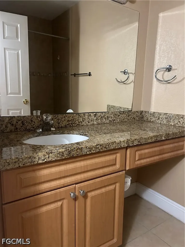 2835 Winkler Avenue Fort Myers FL 33916