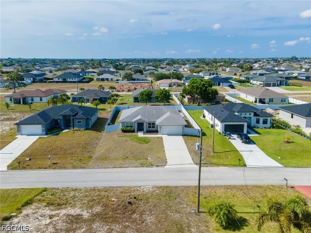 1802 NW 20th Terrace Cape Coral FL 33993