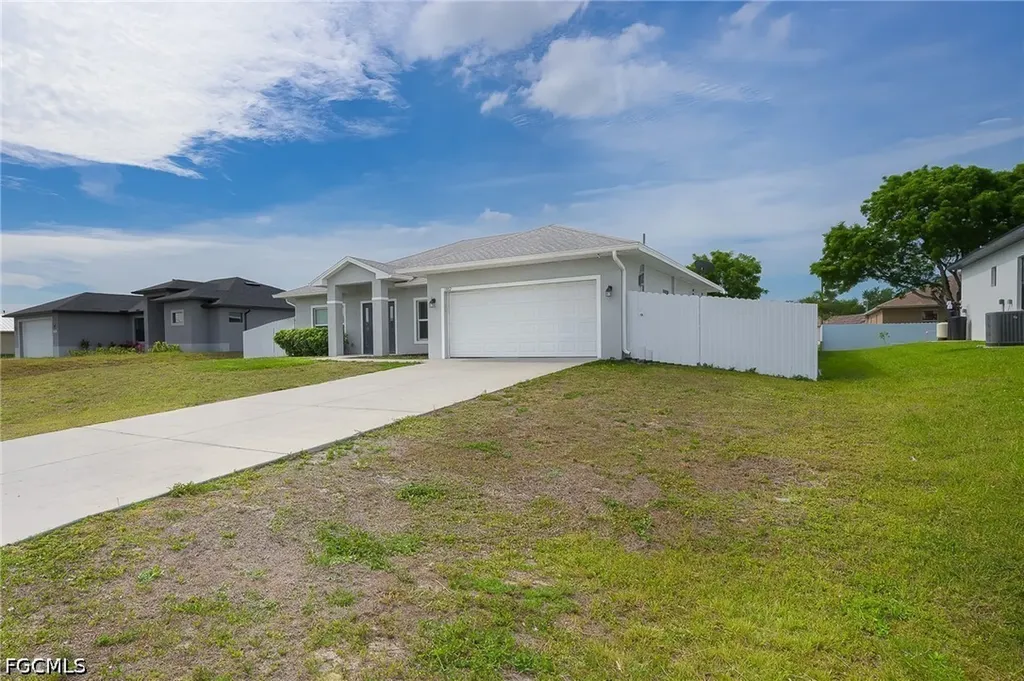 1802 NW 20th Terrace Cape Coral FL 33993