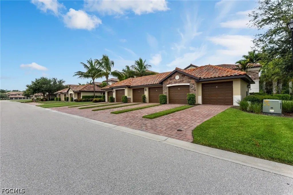28031 Bridgetown Court Bonita Springs FL 34135