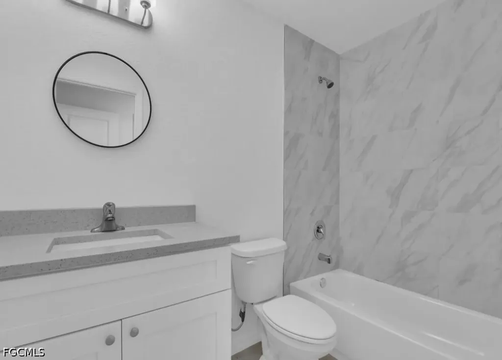 918 NE 12th Street Cape Coral FL 33909
