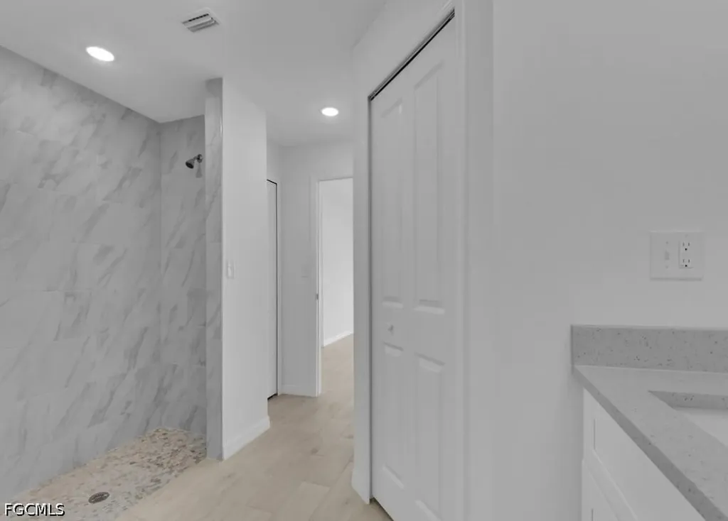 918 NE 12th Street Cape Coral FL 33909