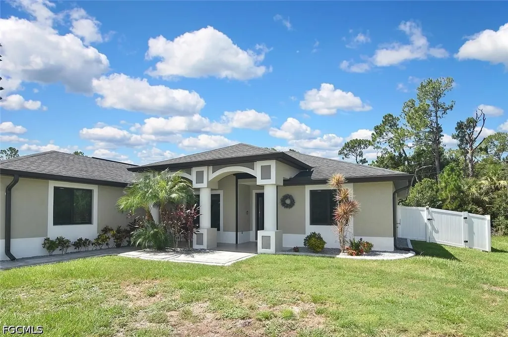 2893 N Vizza Lane North Port FL 34286
