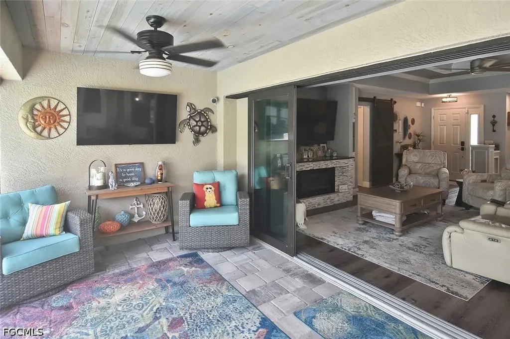 2893 N Vizza Lane North Port FL 34286