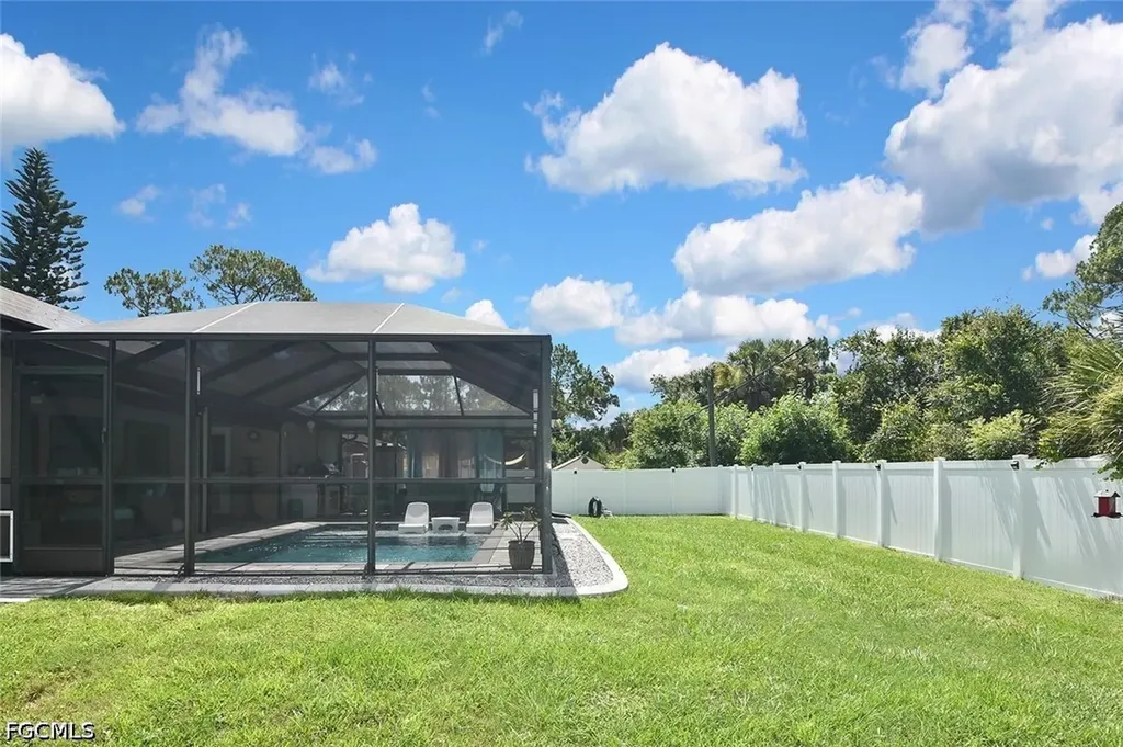 2893 N Vizza Lane North Port FL 34286