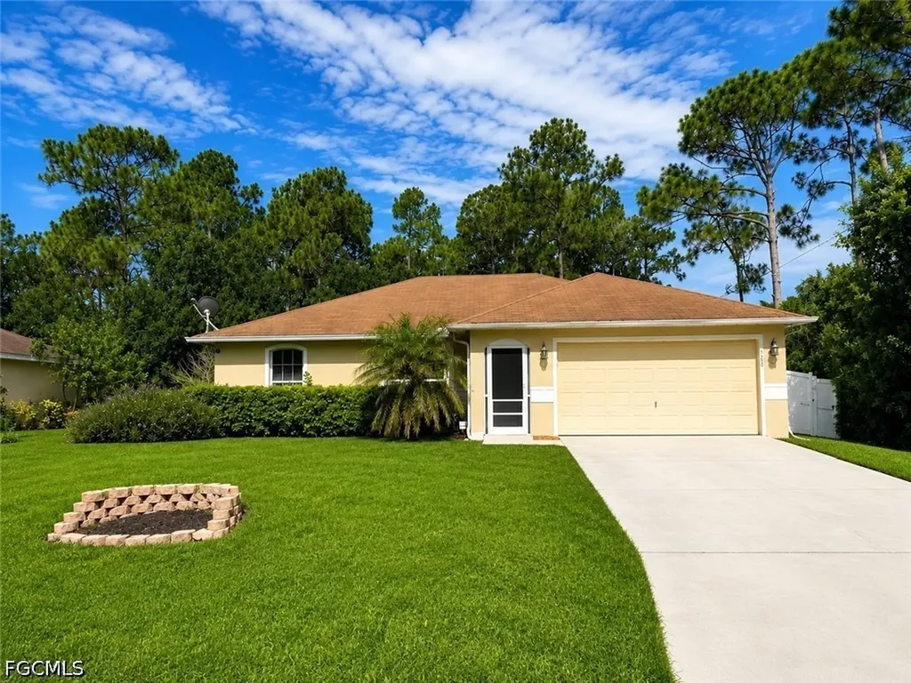 728 Santa Lucia Avenue S Lehigh Acres FL 33974
