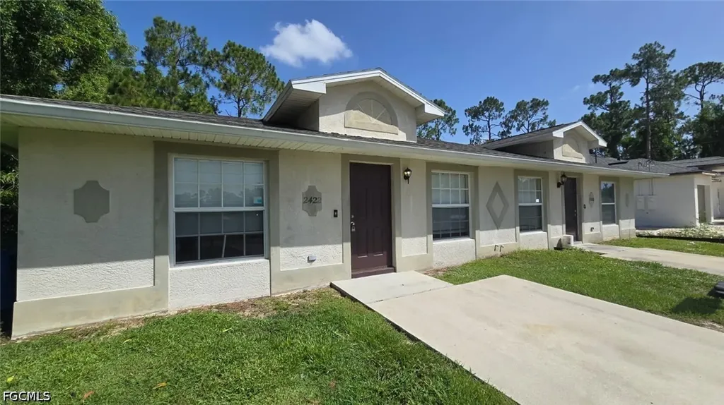 2422 Joe Avenue S Lehigh Acres FL 33973