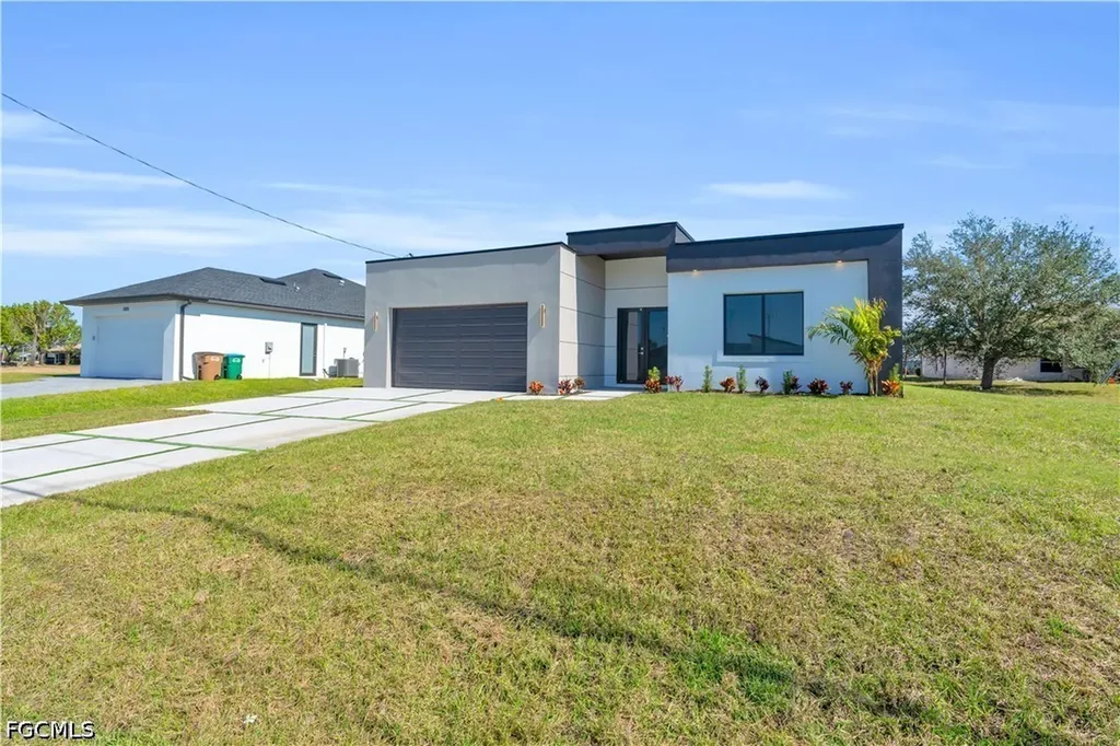 1021 Chiquita Boulevard N Cape Coral FL 33993